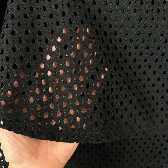 Banana Republic Womens Off The Shoulder Ruffle Blouse S Black Eyelet Feminine - Picture 7 of 14